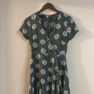 Madewell Button Wrap Dress in Daisy Daydream